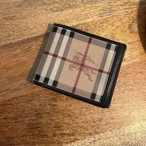 Men’s Burberry Wallet (Authentic)